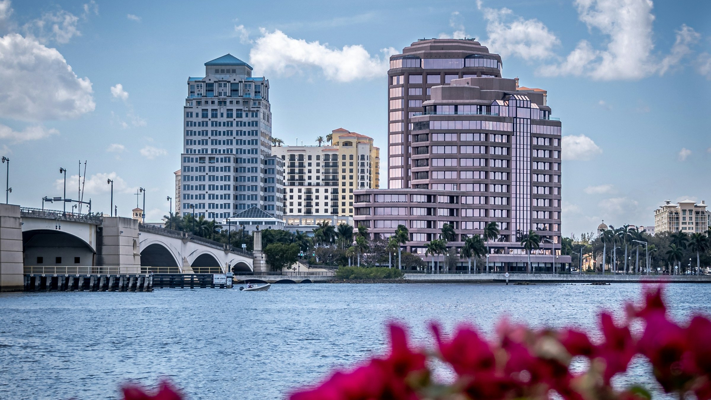 Lake Worth Lagoon between Palm Beach and West Palm Beach